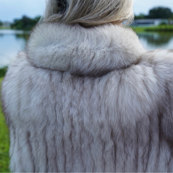 Saga Furs BLUE ARCTIC Natural FOX Fur Coat Jacket - Picture 9 of 9
